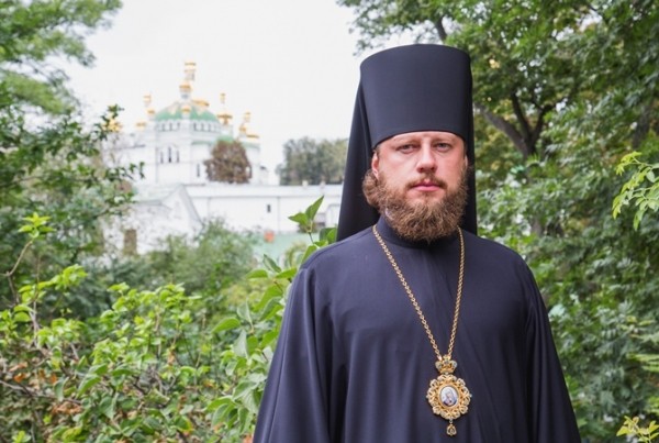 Посилити молитву за Українську Православну Церкву та її Предстоятеля закликав єпископ Віктор