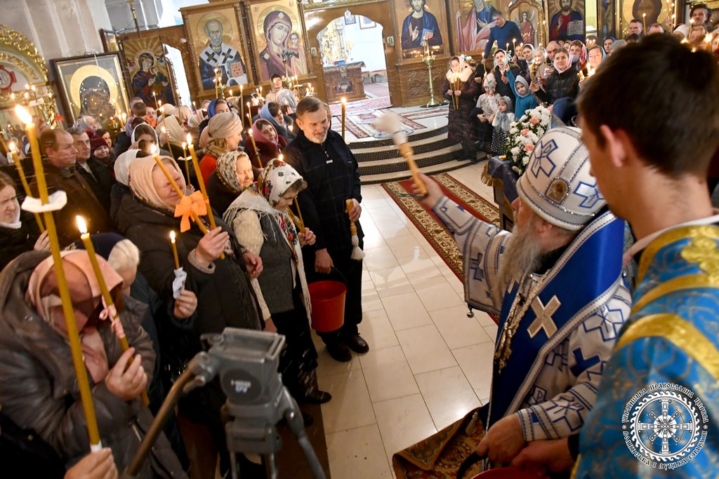 Звичай освячення свічок