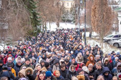 Молимося, щоб у Лаврі й далі горіла лампада молитви