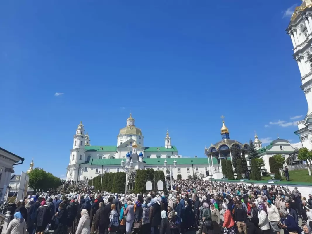 Велелюдне вшанування Дня пам’яті преподобного Амфілохія Почаївського