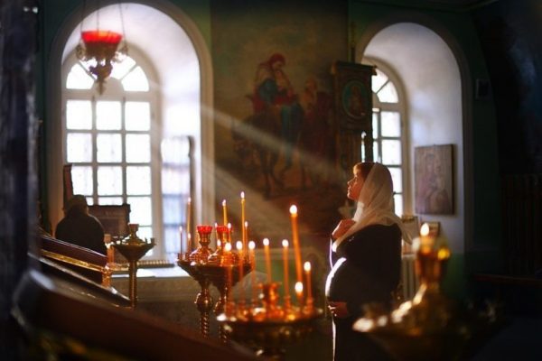 Виховання дитини починається з вагітності матері