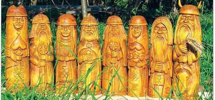 Боги та ідоли людини