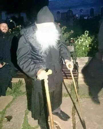 Той, хто молиться Іісусовою молитвою