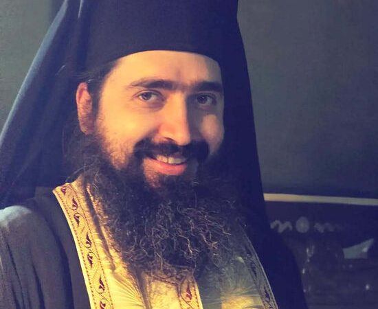 Яким (не) повинен бути священник
